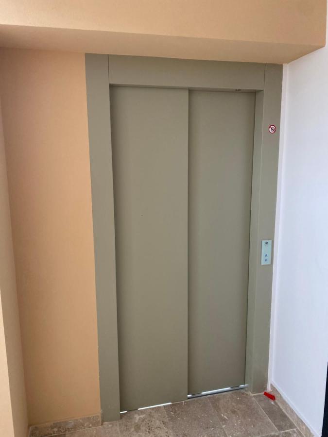 Hotel Alis إيفوري نورد المظهر الخارجي الصورة