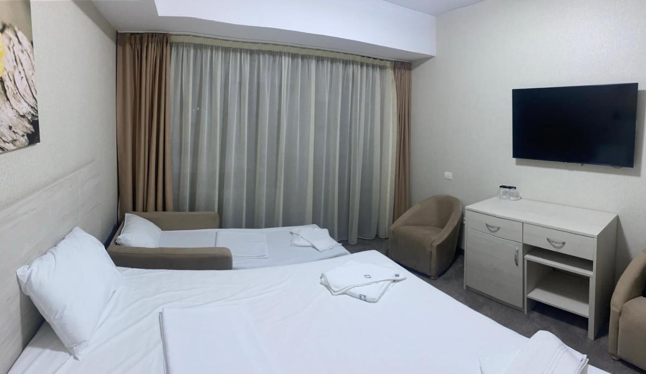 Hotel Alis إيفوري نورد المظهر الخارجي الصورة