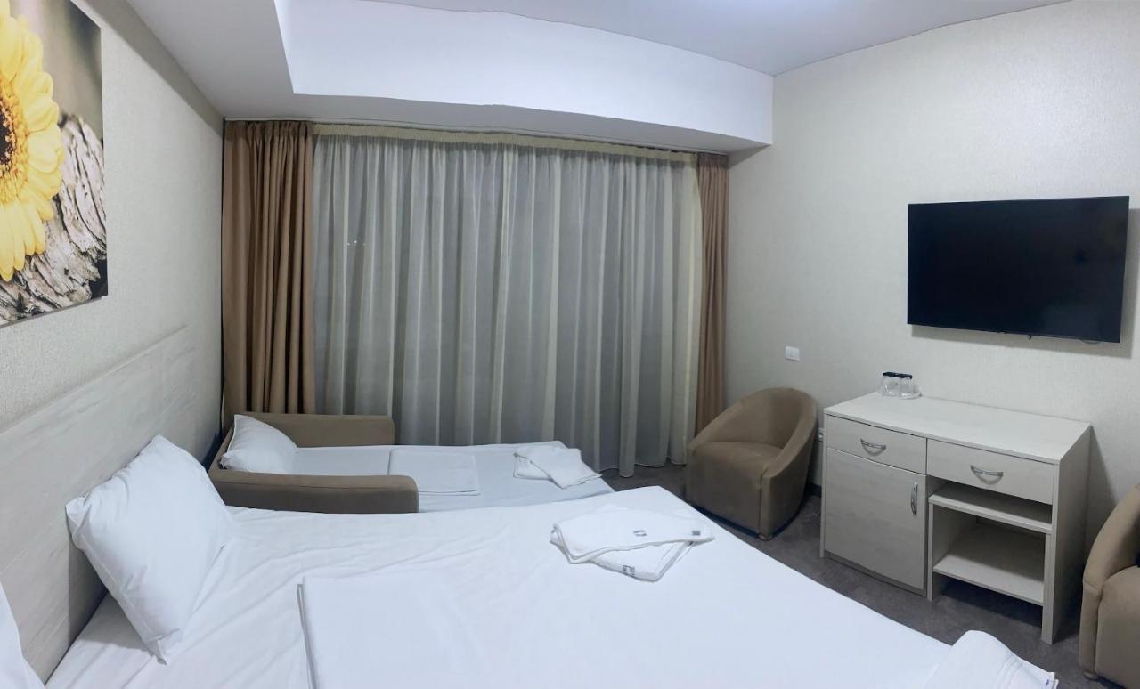Hotel Alis إيفوري نورد المظهر الخارجي الصورة