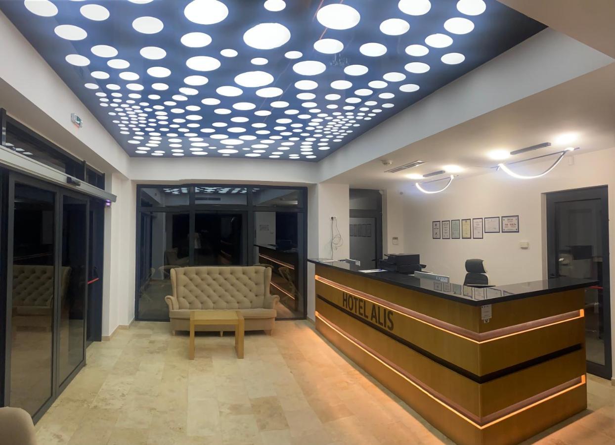 Hotel Alis إيفوري نورد المظهر الخارجي الصورة